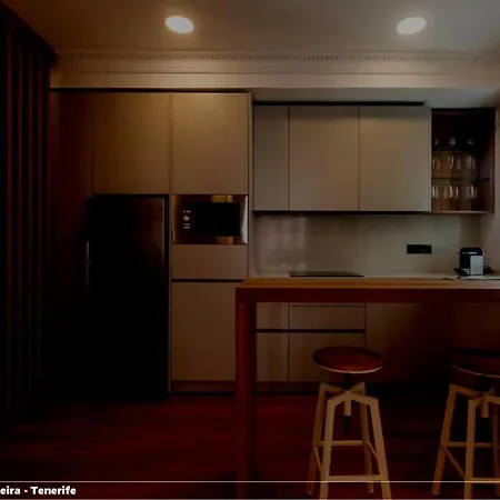 Apartment Ferreira *